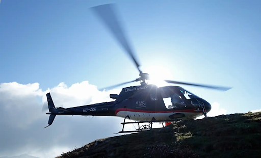 FunFlights Helicopter-Tours & Boutique Restaurant – Lunch Helicopter Flight with Stopover: A Luxury Helicopter Flight with Meal Experience
